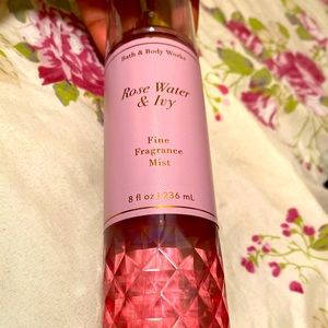 Bath and body works rose water ivy spray